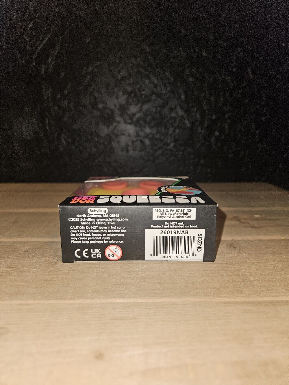Squeezza Pizza Needoh (PINK CRUST) - Picture 5 of 5